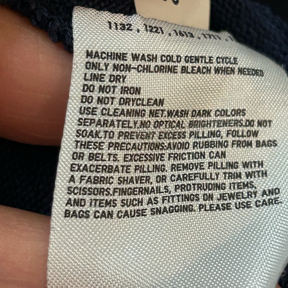 UNIQLO Ribbed Long T - Picture 5 of 5